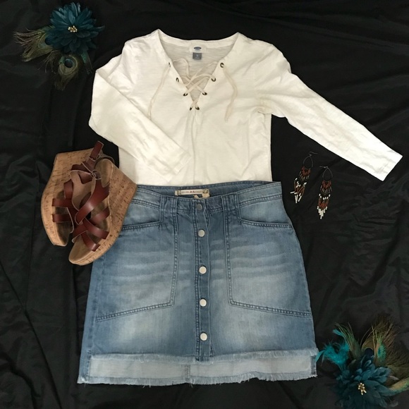 Chelsea & Violet Dresses & Skirts - Chelsea & Violet Denim Skirt (with GREAT pockets)